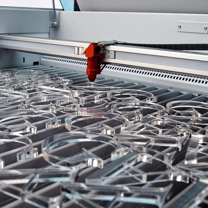 Top Acrylic Cutting Services in Pune